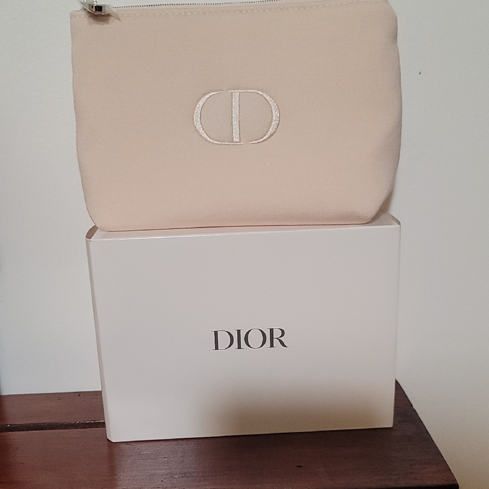 Dior Cream Cosmetic Bag with Cannage Quilted Pattern